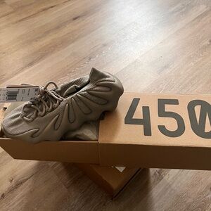 Yeezy 450